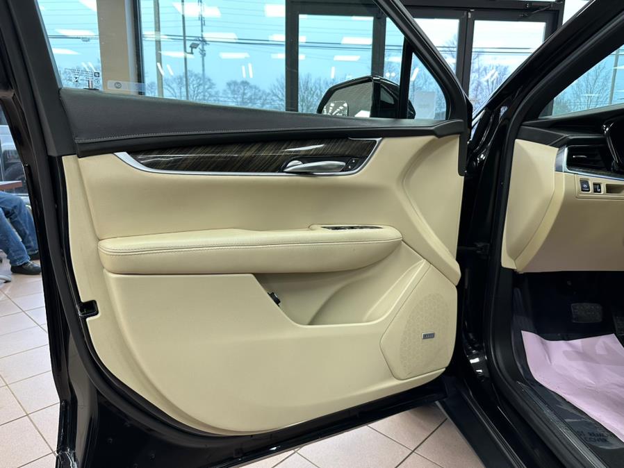 2019 Cadillac XT5 FWD 4dr, available for sale in Massapequa Park, New York | Power Motors East. Massapequa Park, New York 2019 Cadillac XT5 FWD 4dr, available for sale in Massapequa Park, New York | Power Motors East. Massapequa Park, New York