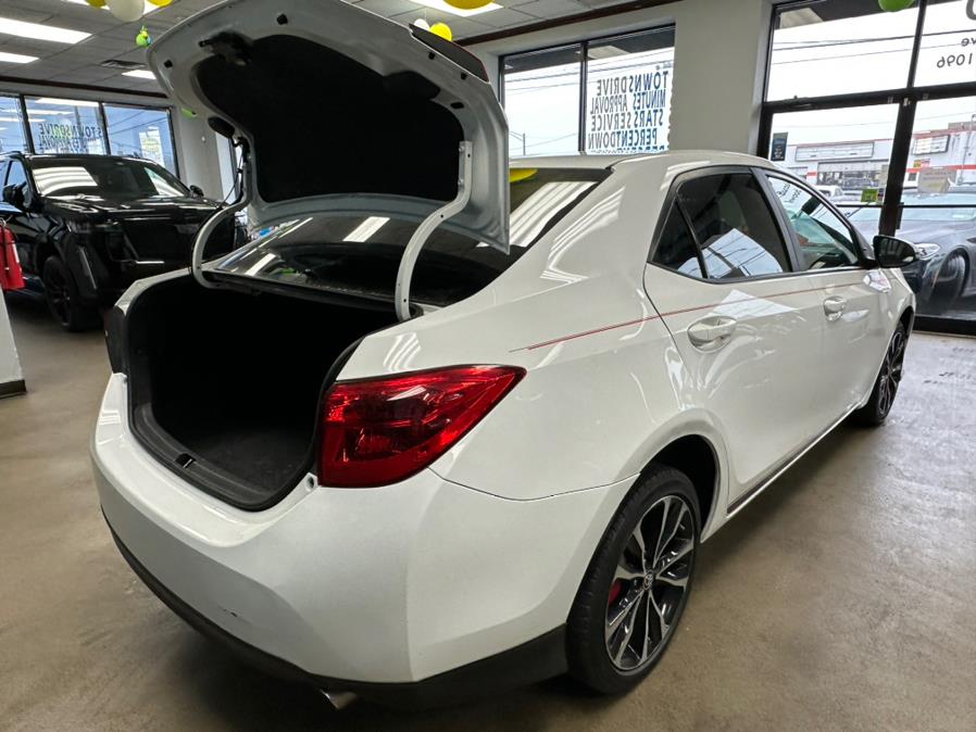 2019 Toyota Corolla SE CVT (Natl), available for sale in Inwood, New York | 5 Towns Drive. Inwood, New York 2019 Toyota Corolla SE CVT (Natl), available for sale in Inwood, New York | 5 Towns Drive. Inwood, New York