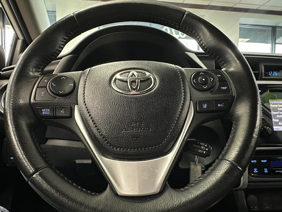2019 Toyota Corolla SE CVT (Natl), available for sale in Inwood, New York | 5 Towns Drive. Inwood, New York 2019 Toyota Corolla SE CVT (Natl), available for sale in Inwood, New York | 5 Towns Drive. Inwood, New York