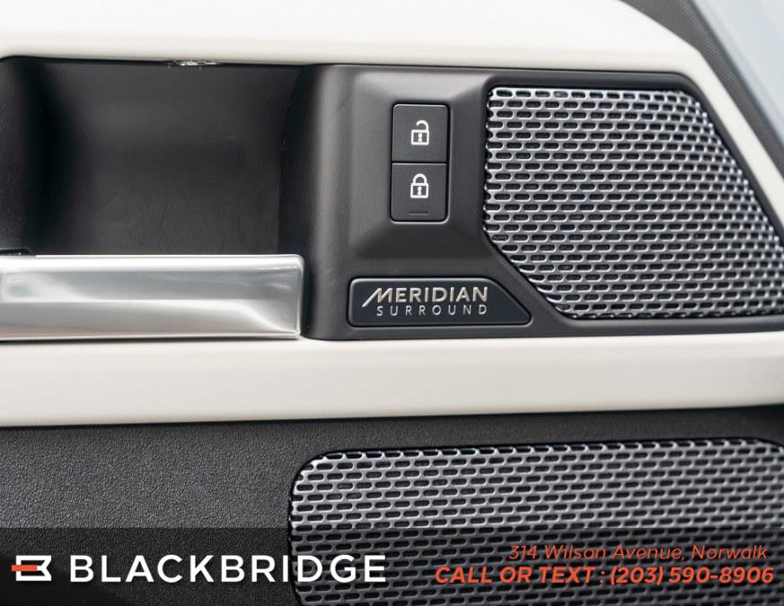 2022 Land Rover Defender 110 X-Dynamic HSE AWD, available for sale in Norwalk, Connecticut | Black Bridge Motors, LLC. Norwalk, Connecticut 2022 Land Rover Defender 110 X-Dynamic HSE AWD, available for sale in Norwalk, Connecticut | Black Bridge Motors, LLC. Norwalk, Connecticut