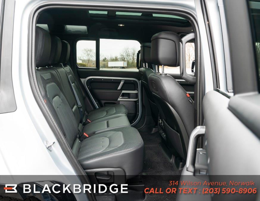 2022 Land Rover Defender 110 X-Dynamic HSE AWD, available for sale in Norwalk, Connecticut | Black Bridge Motors, LLC. Norwalk, Connecticut 2022 Land Rover Defender 110 X-Dynamic HSE AWD, available for sale in Norwalk, Connecticut | Black Bridge Motors, LLC. Norwalk, Connecticut