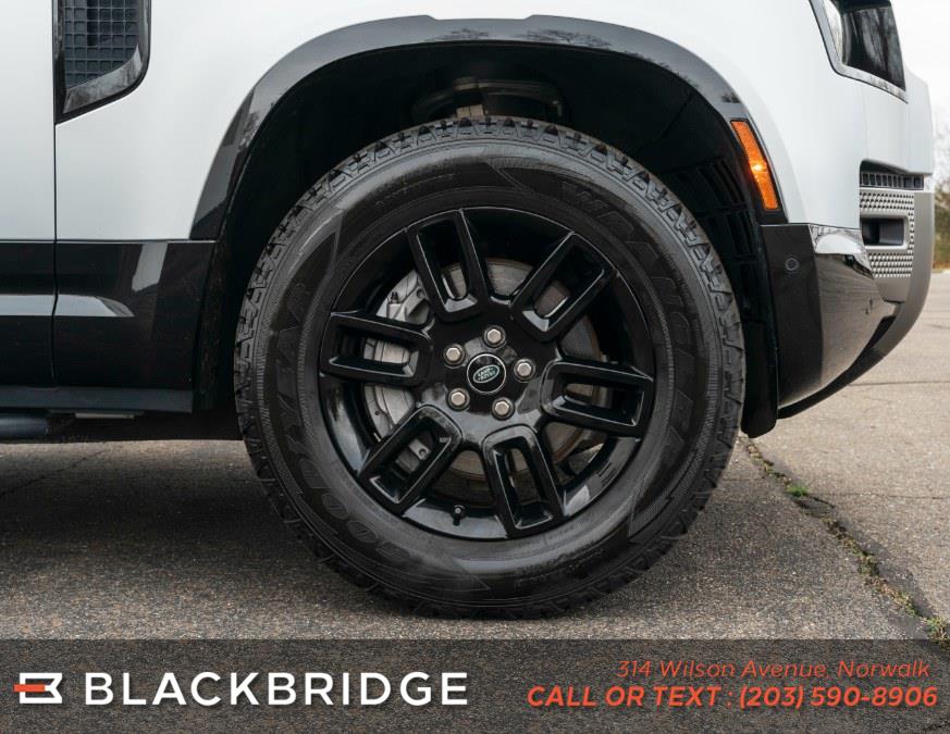 2022 Land Rover Defender 110 X-Dynamic HSE AWD, available for sale in Norwalk, Connecticut | Black Bridge Motors, LLC. Norwalk, Connecticut 2022 Land Rover Defender 110 X-Dynamic HSE AWD, available for sale in Norwalk, Connecticut | Black Bridge Motors, LLC. Norwalk, Connecticut
