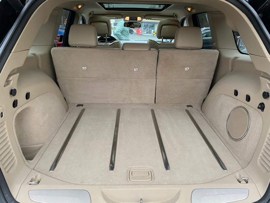 2015 Jeep Grand Cherokee 4WD 4dr Overland, available for sale in Canton, Connecticut | Lava Motors 2 Inc. Canton, Connecticut 2015 Jeep Grand Cherokee 4WD 4dr Overland, available for sale in Canton, Connecticut | Lava Motors 2 Inc. Canton, Connecticut