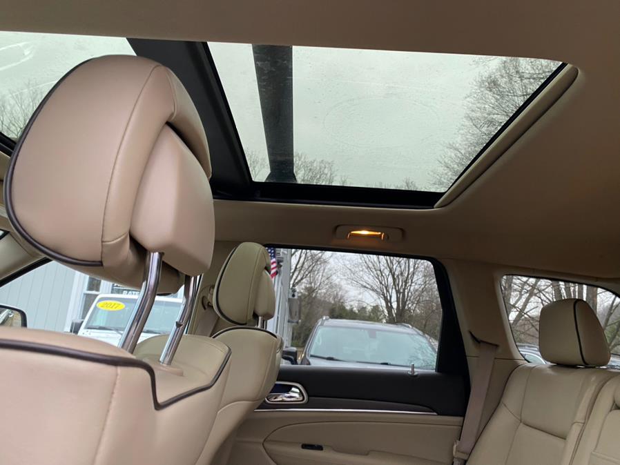 2015 Jeep Grand Cherokee 4WD 4dr Overland, available for sale in Canton, Connecticut | Lava Motors 2 Inc. Canton, Connecticut 2015 Jeep Grand Cherokee 4WD 4dr Overland, available for sale in Canton, Connecticut | Lava Motors 2 Inc. Canton, Connecticut