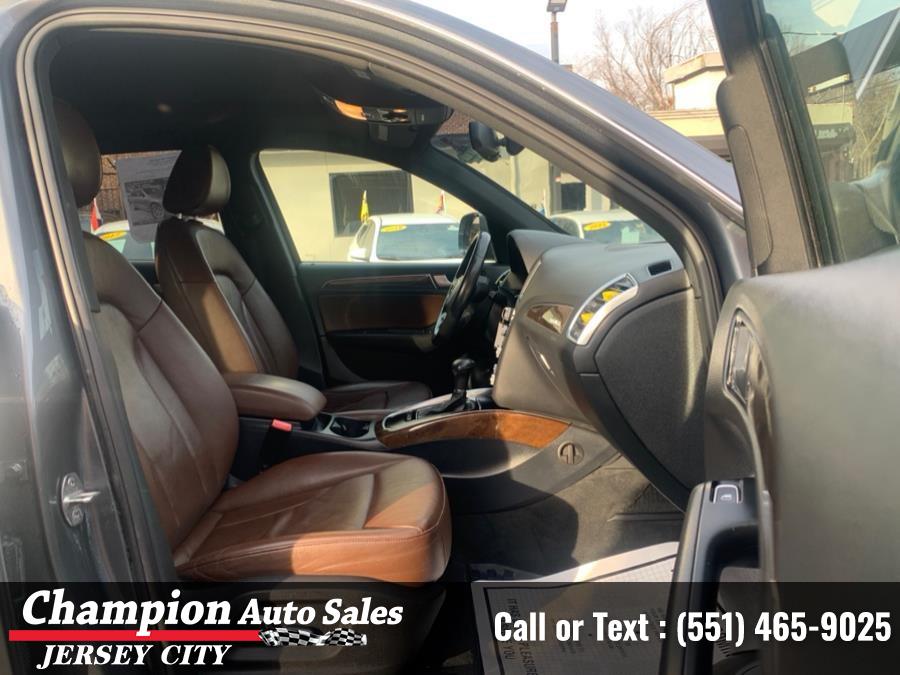 2013 Audi Q5 quattro 4dr 2.0T Premium, available for sale in Jersey City, New Jersey | Champion Auto Sales of JC. Jersey City, New Jersey 2013 Audi Q5 quattro 4dr 2.0T Premium, available for sale in Jersey City, New Jersey | Champion Auto Sales of JC. Jersey City, New Jersey