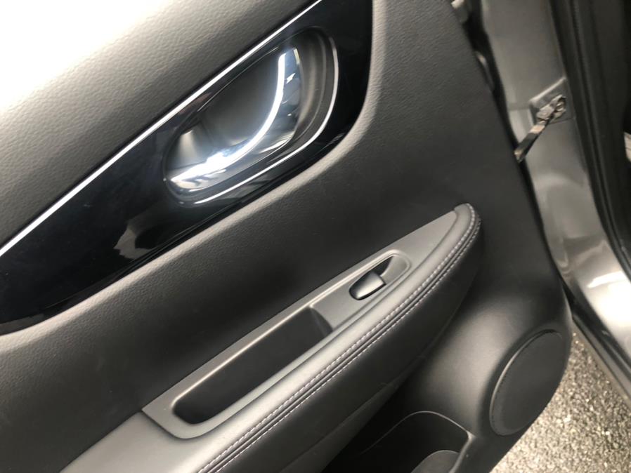 2019 Nissan Rogue Sport AWD S, available for sale in Irvington, New Jersey | Elis Motors Corp. Irvington, New Jersey 2019 Nissan Rogue Sport AWD S, available for sale in Irvington, New Jersey | Elis Motors Corp. Irvington, New Jersey