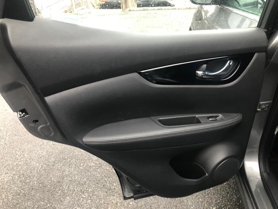 2019 Nissan Rogue Sport AWD S, available for sale in Irvington, New Jersey | Elis Motors Corp. Irvington, New Jersey 2019 Nissan Rogue Sport AWD S, available for sale in Irvington, New Jersey | Elis Motors Corp. Irvington, New Jersey