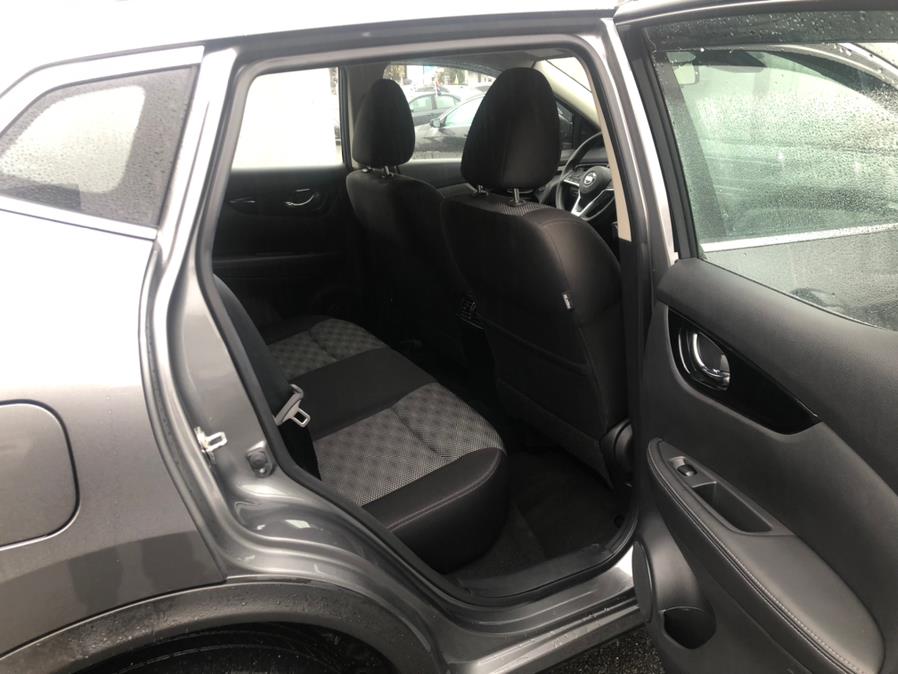 2019 Nissan Rogue Sport AWD S, available for sale in Irvington, New Jersey | Elis Motors Corp. Irvington, New Jersey 2019 Nissan Rogue Sport AWD S, available for sale in Irvington, New Jersey | Elis Motors Corp. Irvington, New Jersey