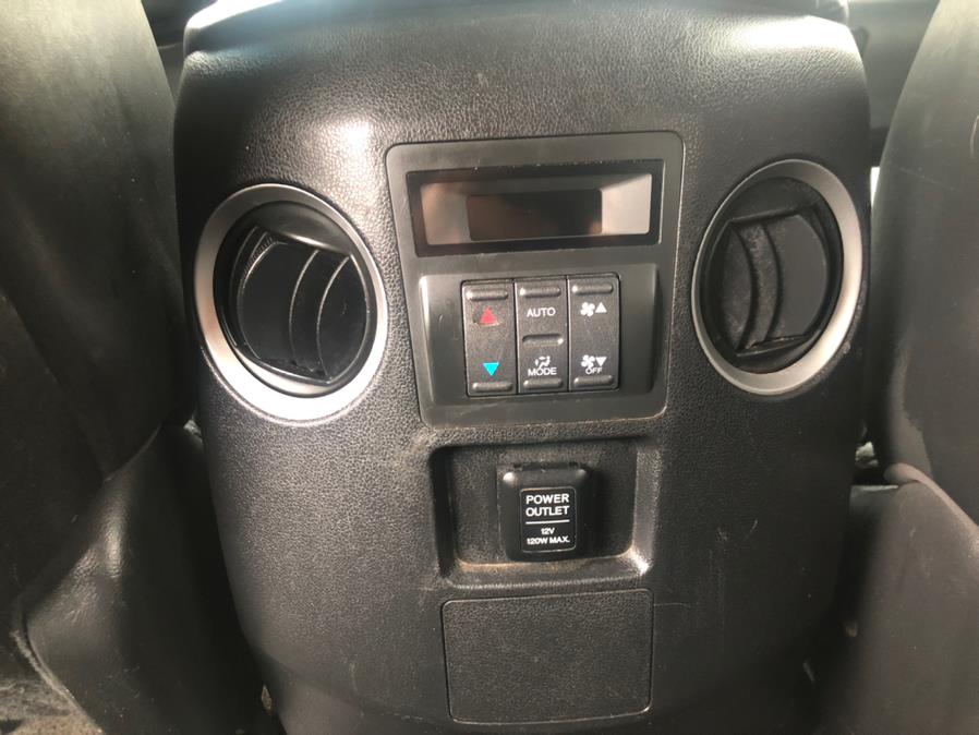 2011 Honda Pilot 4WD 4dr EX-L, available for sale in Irvington, New Jersey | Elis Motors Corp. Irvington, New Jersey 2011 Honda Pilot 4WD 4dr EX-L, available for sale in Irvington, New Jersey | Elis Motors Corp. Irvington, New Jersey