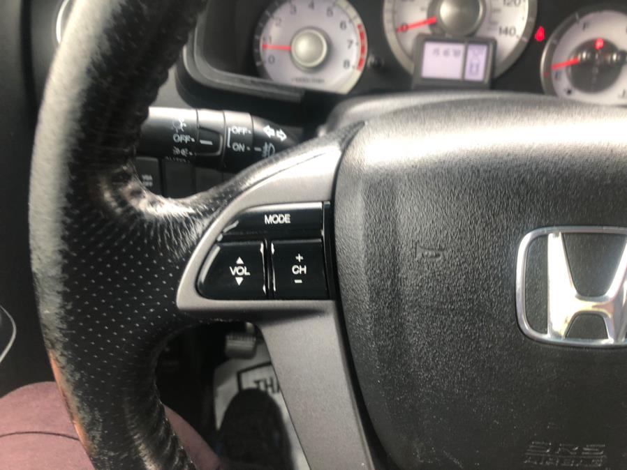 2011 Honda Pilot 4WD 4dr EX-L, available for sale in Irvington, New Jersey | Elis Motors Corp. Irvington, New Jersey 2011 Honda Pilot 4WD 4dr EX-L, available for sale in Irvington, New Jersey | Elis Motors Corp. Irvington, New Jersey