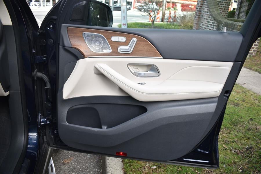 2020 Mercedes-benz Gle GLE 350 4MATIC AWD 4dr SUV, available for sale in Great Neck, New York | Camy Cars. Great Neck, New York 2020 Mercedes-benz Gle GLE 350 4MATIC AWD 4dr SUV, available for sale in Great Neck, New York | Camy Cars. Great Neck, New York