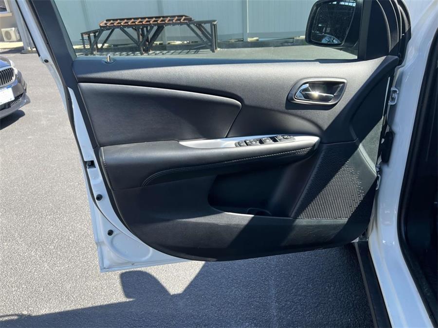 2020 Dodge Journey SE, available for sale in Wantagh, New York | Wantagh Certified. Wantagh, New York 2020 Dodge Journey SE, available for sale in Wantagh, New York | Wantagh Certified. Wantagh, New York