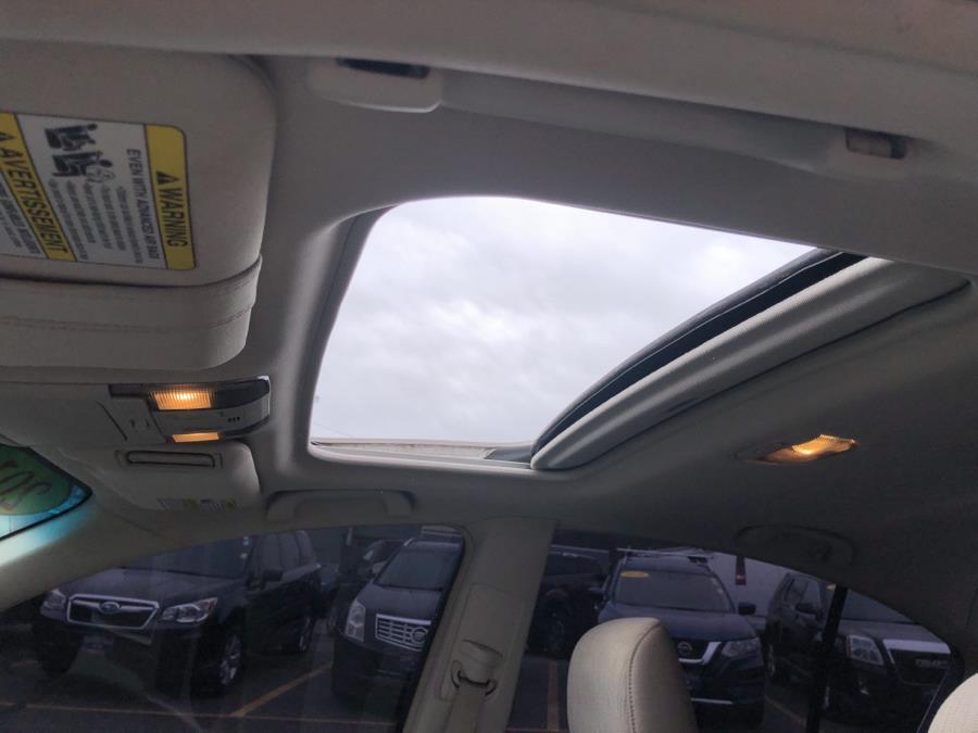 2014 Subaru Legacy 4dr Sedan Auto 2.5i Premium, available for sale in Waterbury, Connecticut | National Auto Brokers, Inc.. Waterbury, Connecticut 2014 Subaru Legacy 4dr Sedan Auto 2.5i Premium, available for sale in Waterbury, Connecticut | National Auto Brokers, Inc.. Waterbury, Connecticut