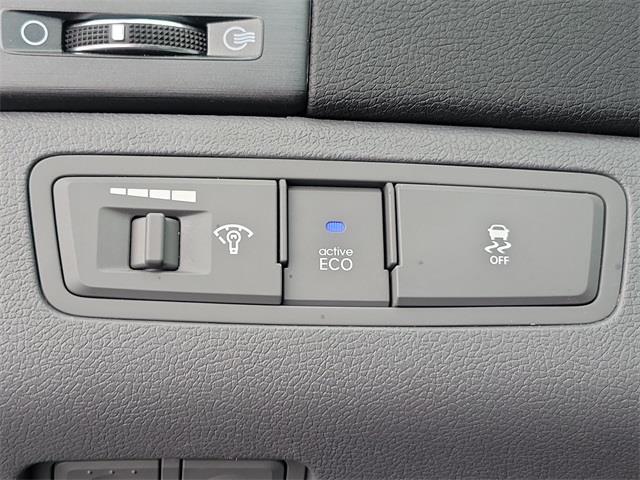 2013 Hyundai Sonata SE, available for sale in Stratford, Connecticut | Wiz Leasing Inc. Stratford, Connecticut 2013 Hyundai Sonata SE, available for sale in Stratford, Connecticut | Wiz Leasing Inc. Stratford, Connecticut