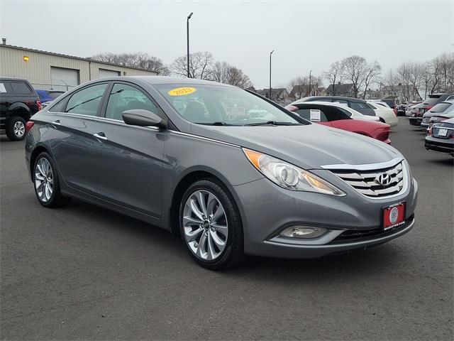2013 Hyundai Sonata SE, available for sale in Stratford, Connecticut | Wiz Leasing Inc. Stratford, Connecticut 2013 Hyundai Sonata SE, available for sale in Stratford, Connecticut | Wiz Leasing Inc. Stratford, Connecticut