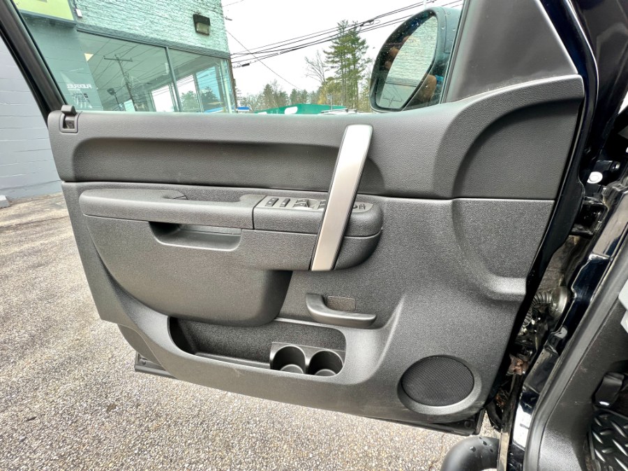 2012 Chevrolet Silverado 1500 2WD Ext Cab 143.5" LS, available for sale in Manchester, New Hampshire | Second Street Auto Sales Inc. Manchester, New Hampshire 2012 Chevrolet Silverado 1500 2WD Ext Cab 143.5" LS, available for sale in Manchester, New Hampshire | Second Street Auto Sales Inc. Manchester, New Hampshire
