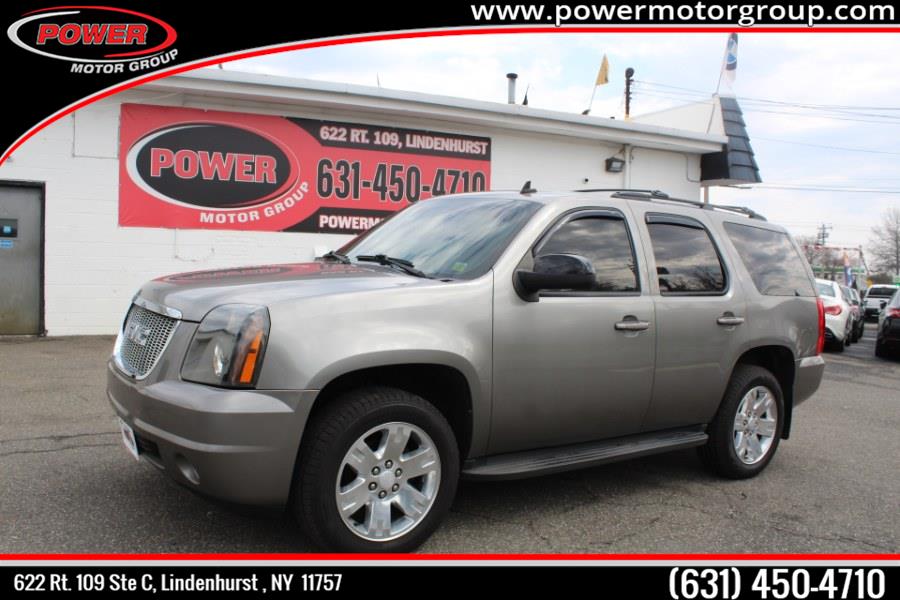 2009 GMC Yukon 4WD 4dr 1500 SLT w/4SB, available for sale in Lindenhurst, New York | Power Motor Group. Lindenhurst, New York