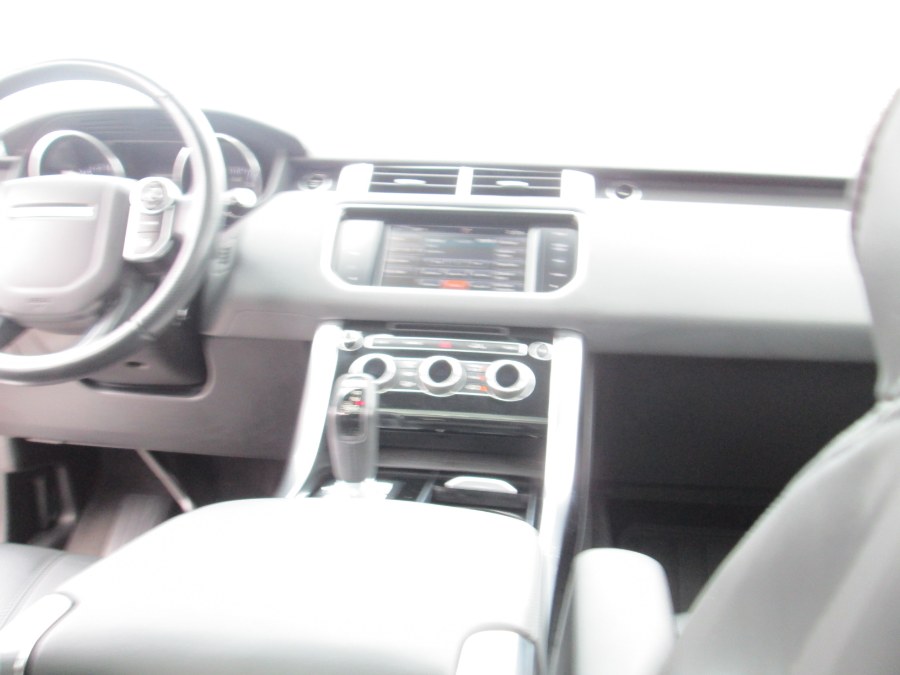 2015 Land Rover Range Rover Sport 4WD 4dr Supercharged, available for sale in Massapequa, New York | South Shore Auto Brokers & Sales. Massapequa, New York 2015 Land Rover Range Rover Sport 4WD 4dr Supercharged, available for sale in Massapequa, New York | South Shore Auto Brokers & Sales. Massapequa, New York