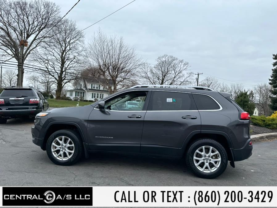 2015 Jeep Cherokee 4WD 4dr Latitude, available for sale in East Windsor, Connecticut | Central A/S LLC. East Windsor, Connecticut 2015 Jeep Cherokee 4WD 4dr Latitude, available for sale in East Windsor, Connecticut | Central A/S LLC. East Windsor, Connecticut