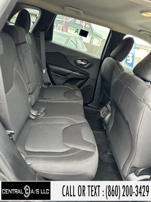 2015 Jeep Cherokee 4WD 4dr Latitude, available for sale in East Windsor, Connecticut | Central A/S LLC. East Windsor, Connecticut 2015 Jeep Cherokee 4WD 4dr Latitude, available for sale in East Windsor, Connecticut | Central A/S LLC. East Windsor, Connecticut