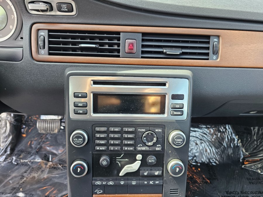 2010 Volvo XC70 4dr Wgn 3.2L w/Moonroof, available for sale in Auburn, New Hampshire | ODA Auto Precision LLC. Auburn, New Hampshire 2010 Volvo XC70 4dr Wgn 3.2L w/Moonroof, available for sale in Auburn, New Hampshire | ODA Auto Precision LLC. Auburn, New Hampshire
