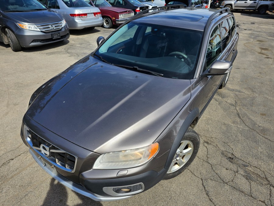 2010 Volvo XC70 4dr Wgn 3.2L w/Moonroof, available for sale in Auburn, New Hampshire | ODA Auto Precision LLC. Auburn, New Hampshire 2010 Volvo XC70 4dr Wgn 3.2L w/Moonroof, available for sale in Auburn, New Hampshire | ODA Auto Precision LLC. Auburn, New Hampshire