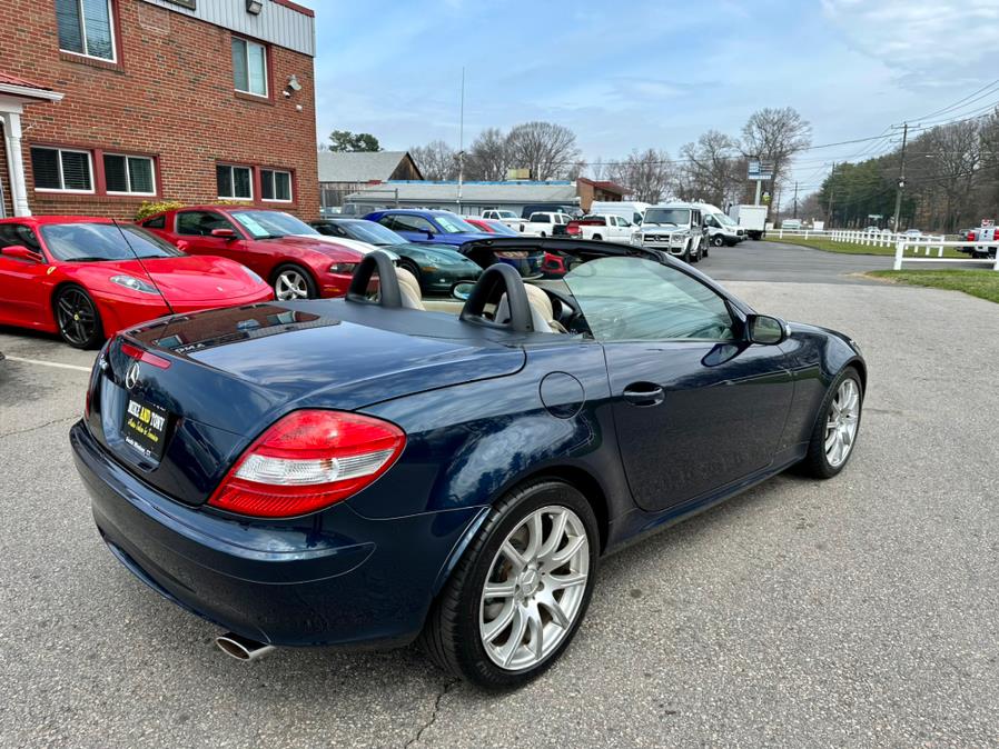 2006 Mercedes-Benz SLK-Class Roadster 3.5L, available for sale in South Windsor, Connecticut | Mike And Tony Auto Sales, Inc. South Windsor, Connecticut 2006 Mercedes-Benz SLK-Class Roadster 3.5L, available for sale in South Windsor, Connecticut | Mike And Tony Auto Sales, Inc. South Windsor, Connecticut