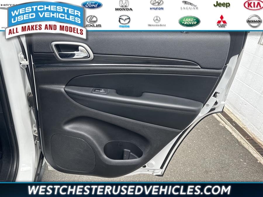 2021 Jeep Grand Cherokee Limited, available for sale in White Plains, New York | Westchester Used Vehicles. White Plains, New York 2021 Jeep Grand Cherokee Limited, available for sale in White Plains, New York | Westchester Used Vehicles. White Plains, New York