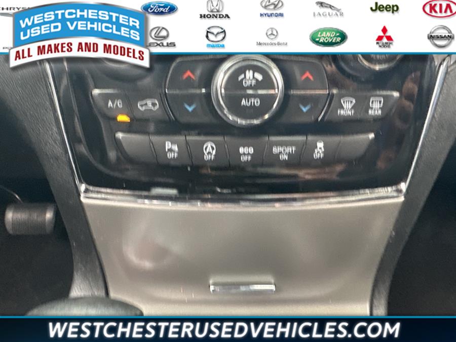 2021 Jeep Grand Cherokee Limited, available for sale in White Plains, New York | Westchester Used Vehicles. White Plains, New York 2021 Jeep Grand Cherokee Limited, available for sale in White Plains, New York | Westchester Used Vehicles. White Plains, New York