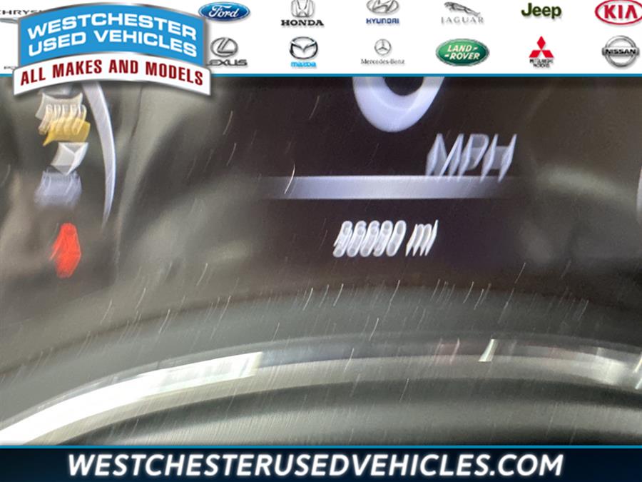 2021 Jeep Grand Cherokee Limited, available for sale in White Plains, New York | Westchester Used Vehicles. White Plains, New York 2021 Jeep Grand Cherokee Limited, available for sale in White Plains, New York | Westchester Used Vehicles. White Plains, New York