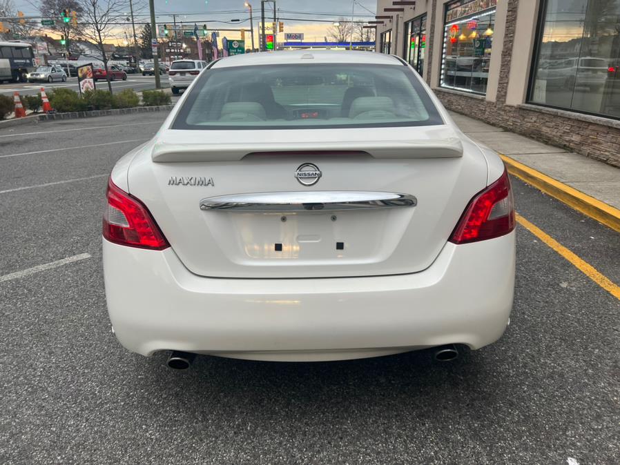 2009 Nissan Maxima 4dr Sdn V6 CVT 3.5 SV w/Sport Pkg, available for sale in Little Ferry, New Jersey | Easy Credit of Jersey. Little Ferry, New Jersey