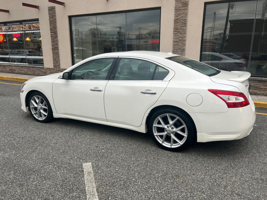 2009 Nissan Maxima 4dr Sdn V6 CVT 3.5 SV w/Sport Pkg, available for sale in Little Ferry, New Jersey | Easy Credit of Jersey. Little Ferry, New Jersey