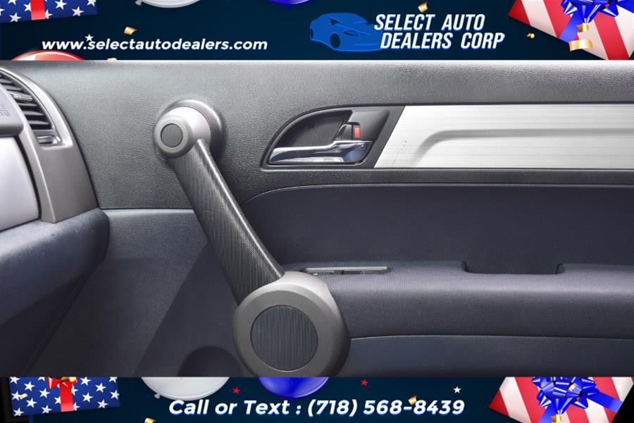 2010 Honda CR-V 4WD 5dr LX, available for sale in Brooklyn, New York | Select Auto Dealers Corp. Brooklyn, New York 2010 Honda CR-V 4WD 5dr LX, available for sale in Brooklyn, New York | Select Auto Dealers Corp. Brooklyn, New York
