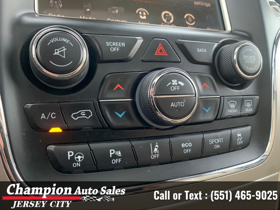 2017 Jeep Grand Cherokee Overland 4x4, available for sale in Jersey City, New Jersey | Champion Auto Sales of JC. Jersey City, New Jersey 2017 Jeep Grand Cherokee Overland 4x4, available for sale in Jersey City, New Jersey | Champion Auto Sales of JC. Jersey City, New Jersey