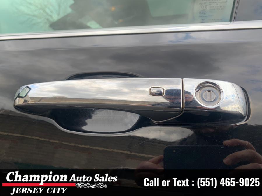 2017 Jeep Grand Cherokee Overland 4x4, available for sale in Jersey City, New Jersey | Champion Auto Sales of JC. Jersey City, New Jersey 2017 Jeep Grand Cherokee Overland 4x4, available for sale in Jersey City, New Jersey | Champion Auto Sales of JC. Jersey City, New Jersey