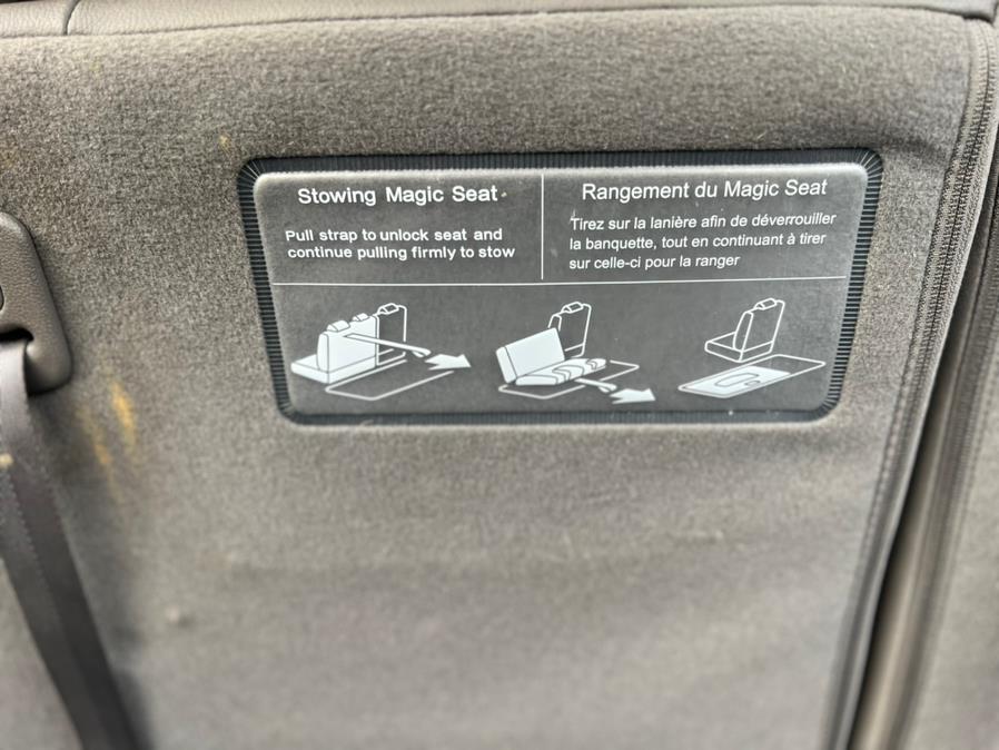 2012 Honda Odyssey 5dr EX-L w/Navi, available for sale in Springfield, Massachusetts | Jordan Auto Sales. Springfield, Massachusetts 2012 Honda Odyssey 5dr EX-L w/Navi, available for sale in Springfield, Massachusetts | Jordan Auto Sales. Springfield, Massachusetts