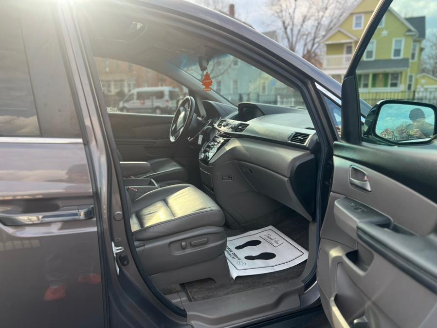 2012 Honda Odyssey 5dr EX-L w/Navi, available for sale in Springfield, Massachusetts | Jordan Auto Sales. Springfield, Massachusetts 2012 Honda Odyssey 5dr EX-L w/Navi, available for sale in Springfield, Massachusetts | Jordan Auto Sales. Springfield, Massachusetts