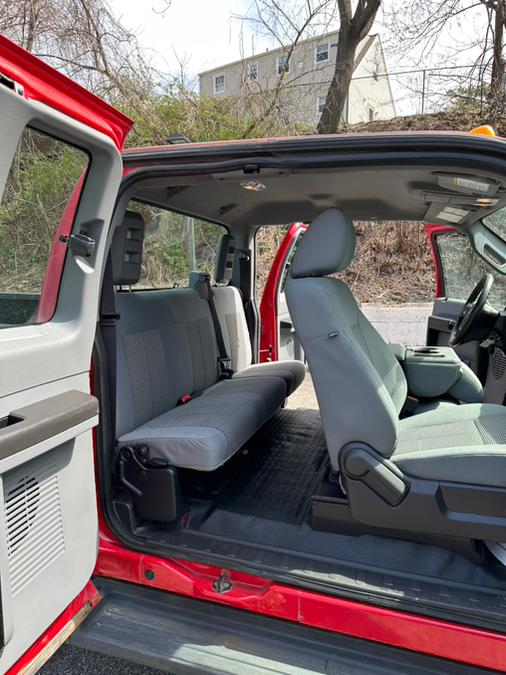 2014 Ford Super Duty F-250 SRW 4WD SuperCab 158" XL, available for sale in Garfield, New Jersey | Mikes Auto Sales LLC. Garfield, New Jersey 2014 Ford Super Duty F-250 SRW 4WD SuperCab 158" XL, available for sale in Garfield, New Jersey | Mikes Auto Sales LLC. Garfield, New Jersey