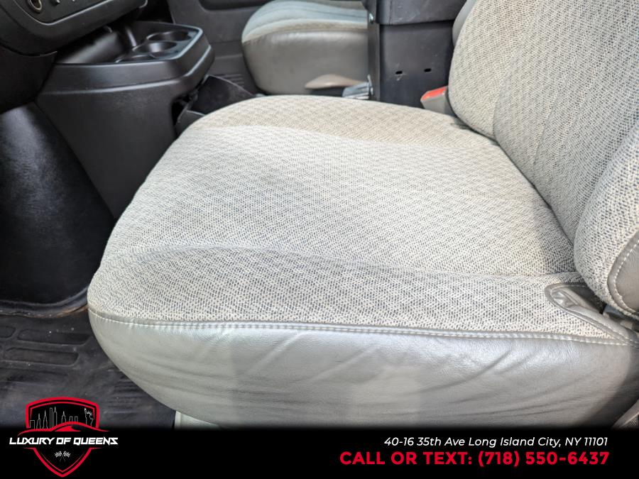 2017 Chevrolet Express Cargo Van RWD 2500 135", available for sale in Long Island City, New York | Luxury Of Queens. Long Island City, New York 2017 Chevrolet Express Cargo Van RWD 2500 135", available for sale in Long Island City, New York | Luxury Of Queens. Long Island City, New York