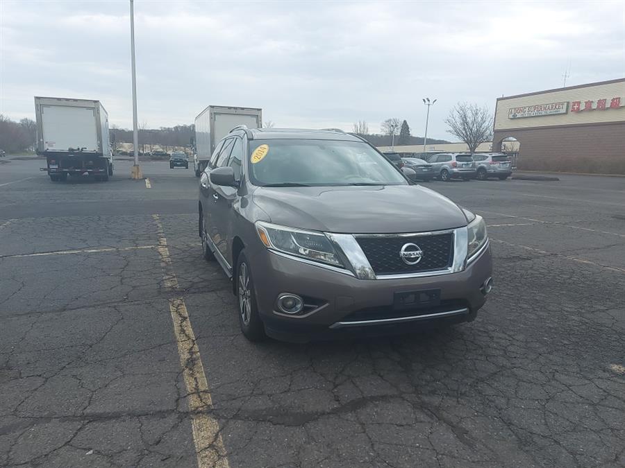 2014 Nissan Pathfinder 4WD 4dr SL, available for sale in West Hartford, Connecticut | Chadrad Motors llc. West Hartford, Connecticut 2014 Nissan Pathfinder 4WD 4dr SL, available for sale in West Hartford, Connecticut | Chadrad Motors llc. West Hartford, Connecticut