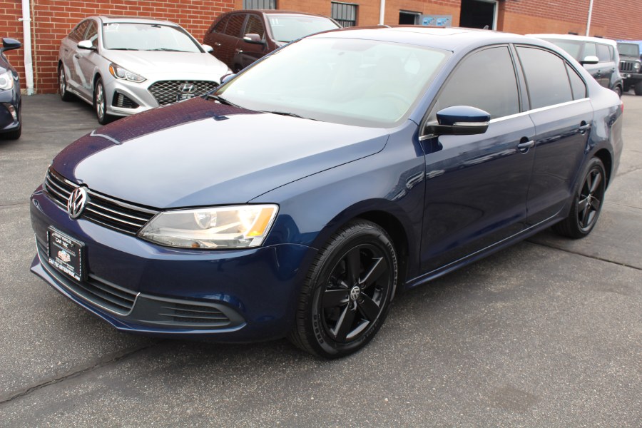 2013 Volkswagen Jetta Sedan 4dr DSG TDI w/Premium, available for sale in Deer Park, New York | Car Tec Enterprise Leasing & Sales LLC. Deer Park, New York 2013 Volkswagen Jetta Sedan 4dr DSG TDI w/Premium, available for sale in Deer Park, New York | Car Tec Enterprise Leasing & Sales LLC. Deer Park, New York