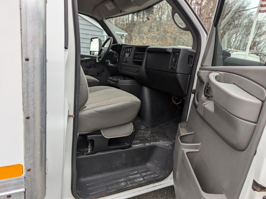 2009 Chevrolet Express Commercial Cutaway RWD 3500 177" WB Work Van, available for sale in Thomaston, CT