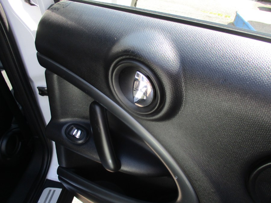 2014 MINI Cooper Countryman ALL4 4dr S, available for sale in Meriden, Connecticut | Cos Central Auto. Meriden, Connecticut 2014 MINI Cooper Countryman ALL4 4dr S, available for sale in Meriden, Connecticut | Cos Central Auto. Meriden, Connecticut