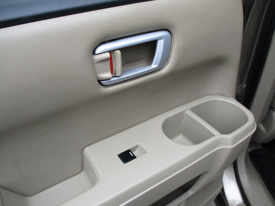 2011 Honda Pilot 4WD 4dr EX-L, available for sale in Meriden, Connecticut | Cos Central Auto. Meriden, Connecticut 2011 Honda Pilot 4WD 4dr EX-L, available for sale in Meriden, Connecticut | Cos Central Auto. Meriden, Connecticut