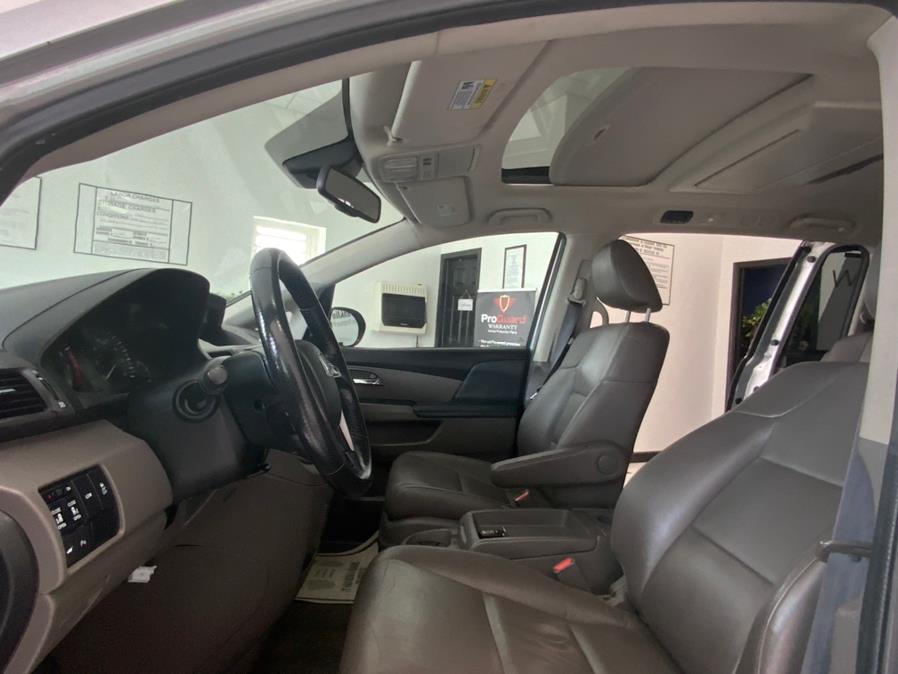 2014 Honda Odyssey 5dr Touring Elite, available for sale in Hartford, Connecticut | Franklin Motors Auto Sales LLC. Hartford, Connecticut 2014 Honda Odyssey 5dr Touring Elite, available for sale in Hartford, Connecticut | Franklin Motors Auto Sales LLC. Hartford, Connecticut