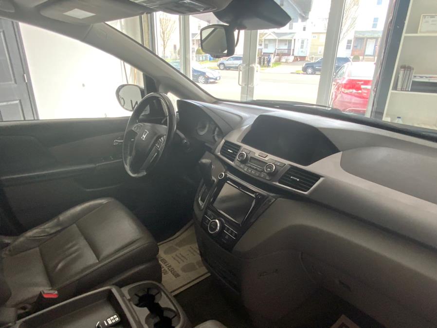 2014 Honda Odyssey 5dr Touring Elite, available for sale in Hartford, Connecticut | Franklin Motors Auto Sales LLC. Hartford, Connecticut 2014 Honda Odyssey 5dr Touring Elite, available for sale in Hartford, Connecticut | Franklin Motors Auto Sales LLC. Hartford, Connecticut