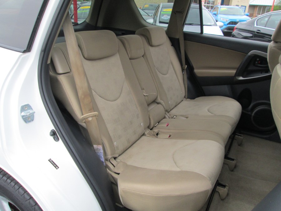 2009 Toyota RAV4 4WD 4dr 4-cyl 4-Spd AT (Natl), available for sale in Levittown, Pennsylvania | Levittown Auto. Levittown, Pennsylvania 2009 Toyota RAV4 4WD 4dr 4-cyl 4-Spd AT (Natl), available for sale in Levittown, Pennsylvania | Levittown Auto. Levittown, Pennsylvania