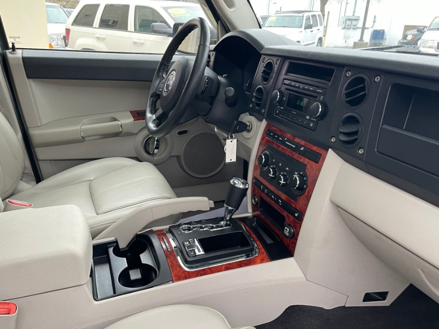 2006 Jeep Commander 4dr Limited 4WD, available for sale in Huntington Station, New York | My Auto Inc.. Huntington Station, New York 2006 Jeep Commander 4dr Limited 4WD, available for sale in Huntington Station, New York | My Auto Inc.. Huntington Station, New York