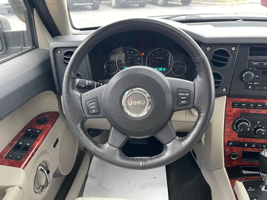 2006 Jeep Commander 4dr Limited 4WD, available for sale in Huntington Station, New York | My Auto Inc.. Huntington Station, New York 2006 Jeep Commander 4dr Limited 4WD, available for sale in Huntington Station, New York | My Auto Inc.. Huntington Station, New York