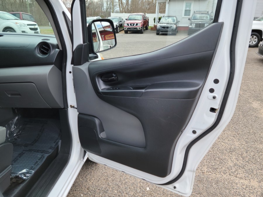 2018 Chevrolet City Express Cargo Van FWD 115" LT, available for sale in East Windsor, Connecticut | Toro Auto. East Windsor, Connecticut 2018 Chevrolet City Express Cargo Van FWD 115" LT, available for sale in East Windsor, Connecticut | Toro Auto. East Windsor, Connecticut